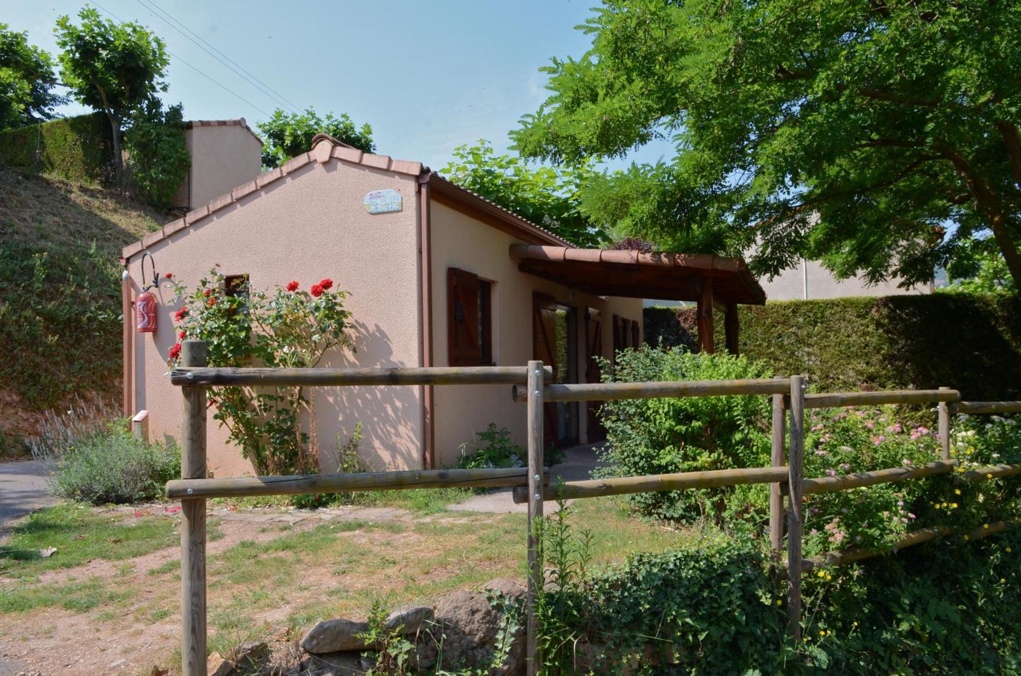 Camping Cascade Aveyron Saint-Rome-de-Tarn Екстериор снимка