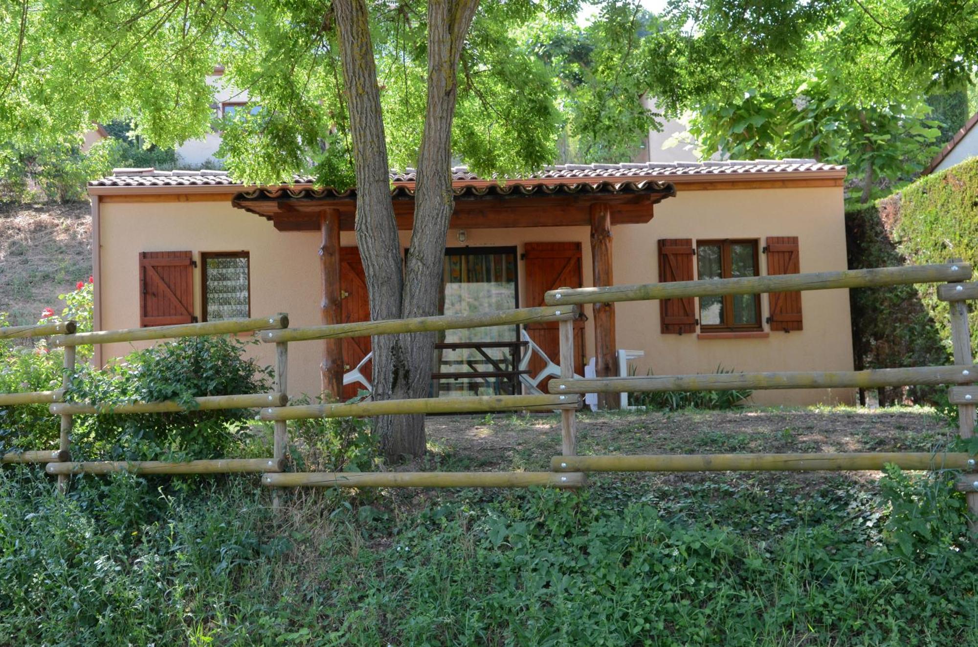 Camping Cascade Aveyron Saint-Rome-de-Tarn Екстериор снимка